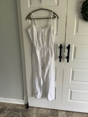 Olivaceous White cotton gauze jogger Spaghetti Strap Jumpsuit medium